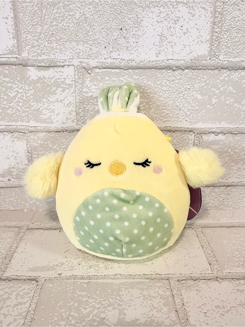 Squishmallows 5-inch Aimee the Easter Chick Polka Dot Belly Bunny Ears NEW